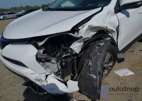 2016 Toyota Rav4 Xle from USA, damaged, VIN JTMRFREVXGJ061164